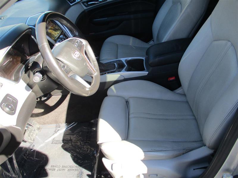 2016 Cadillac SRX Image 17