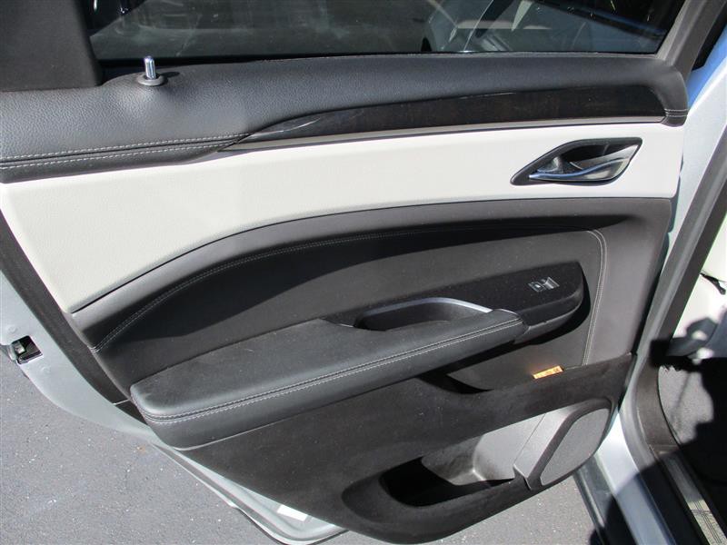 2016 Cadillac SRX Image 20