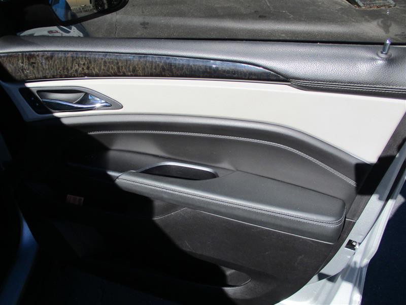 2016 Cadillac SRX Image 25