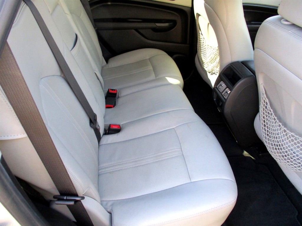 2016 Cadillac SRX Image 22