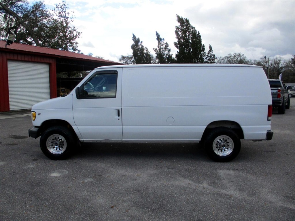 1997 Ford Econoline Image 2