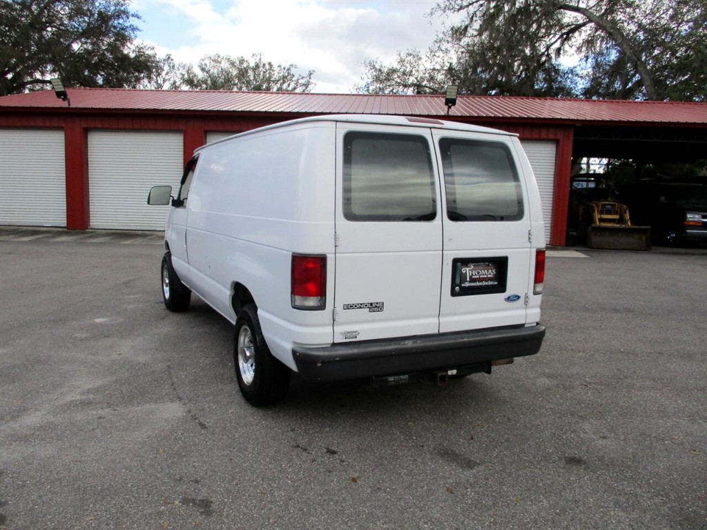 1997 Ford Econoline Image 3
