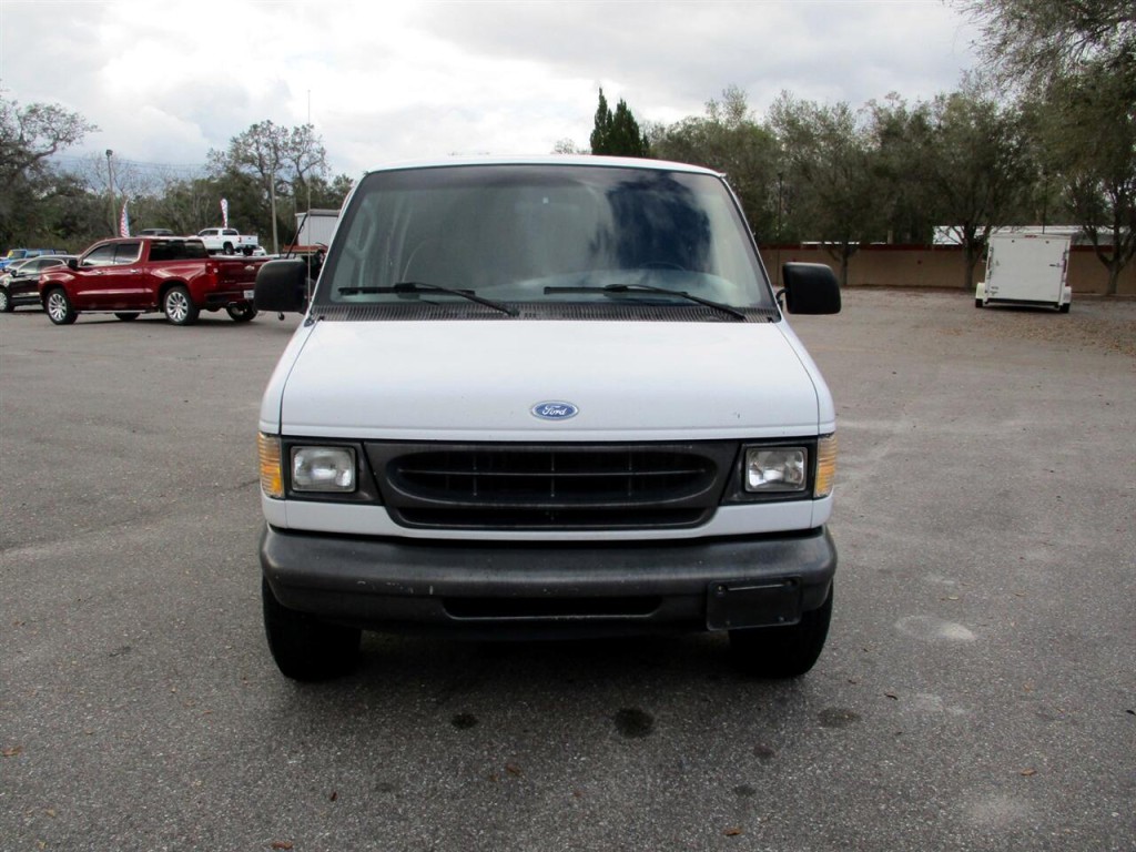 1997 Ford Econoline Image 8