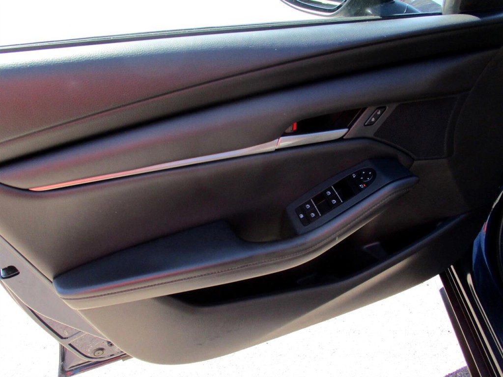2021 Mazda Mazda3 Image 19