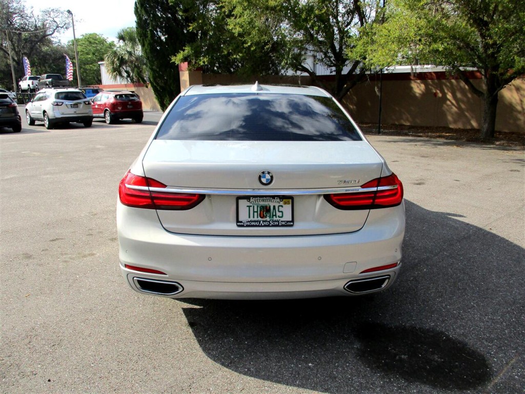 2018 BMW 7 Series Image 4