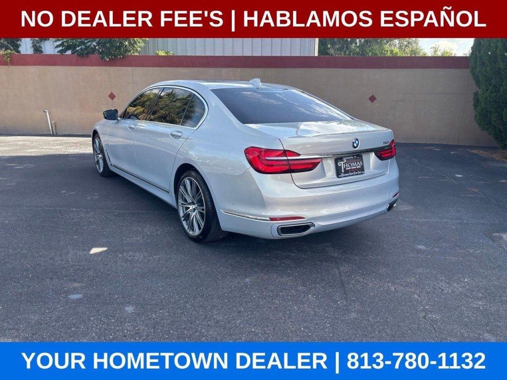 2018 BMW 7 Series Image 3