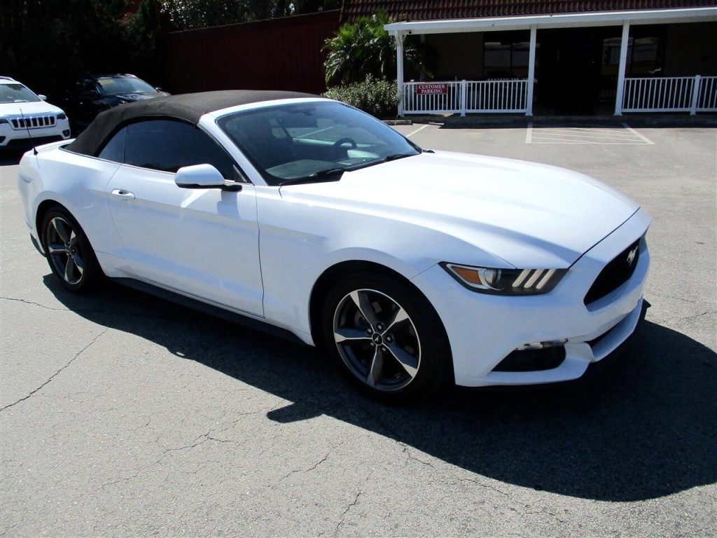 2016 Ford Mustang Image 7