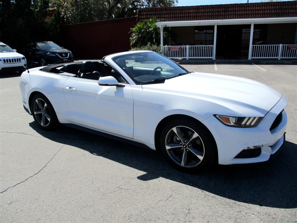 2016 Ford Mustang Image 26