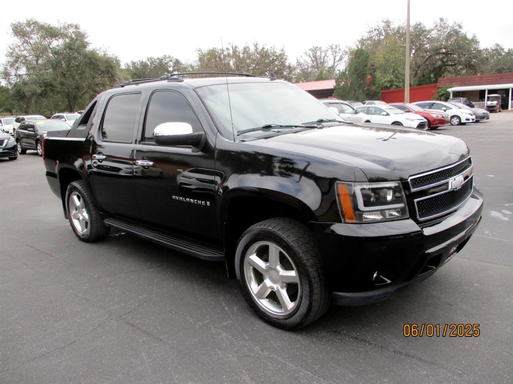 2009 Chevrolet Avalanche Image 7