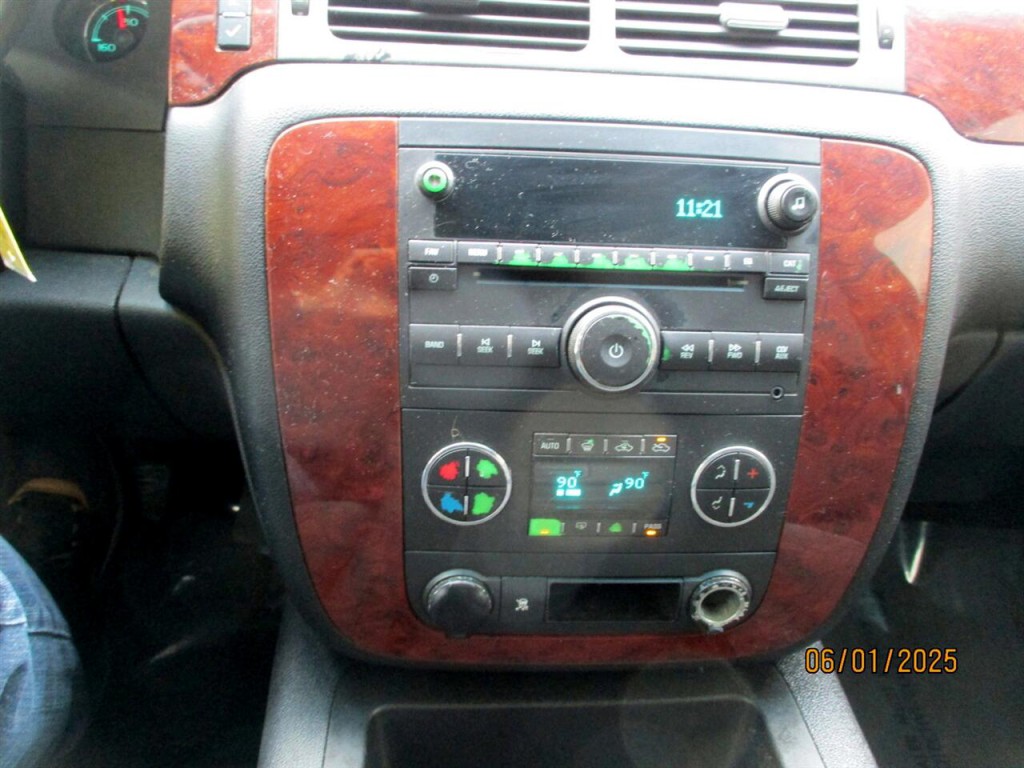 2009 Chevrolet Avalanche Image 17