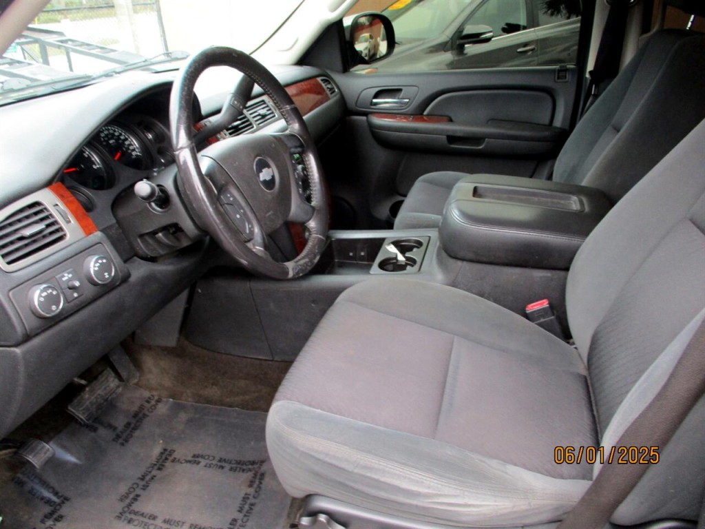 2009 Chevrolet Avalanche Image 18