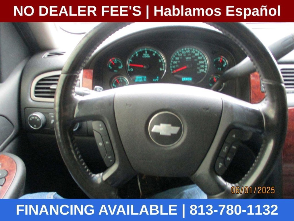 2009 Chevrolet Avalanche Image 16