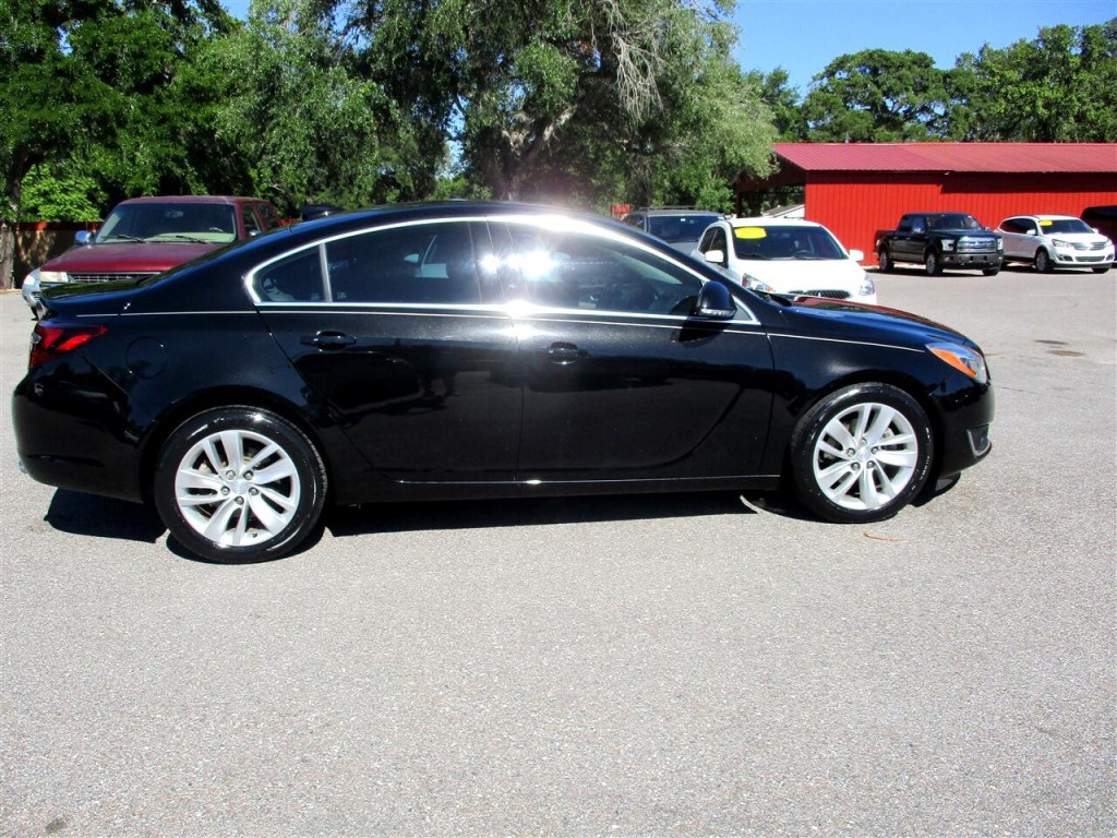 2016 Buick Regal Image 6