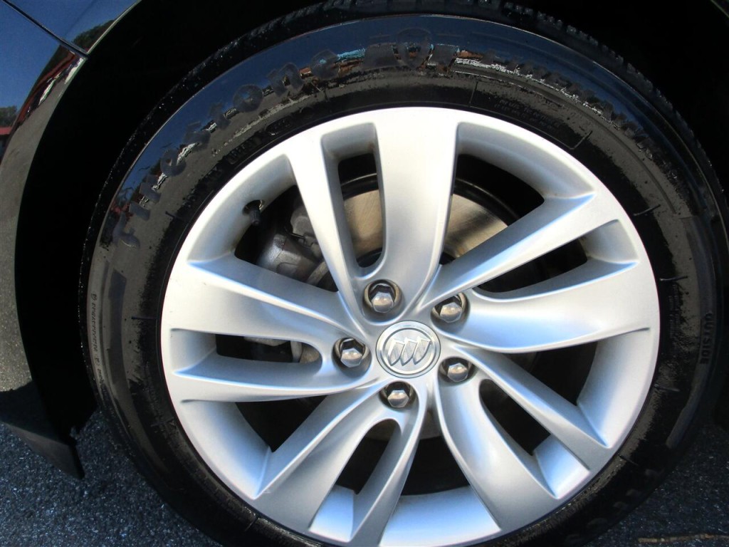 2016 Buick Regal Image 11