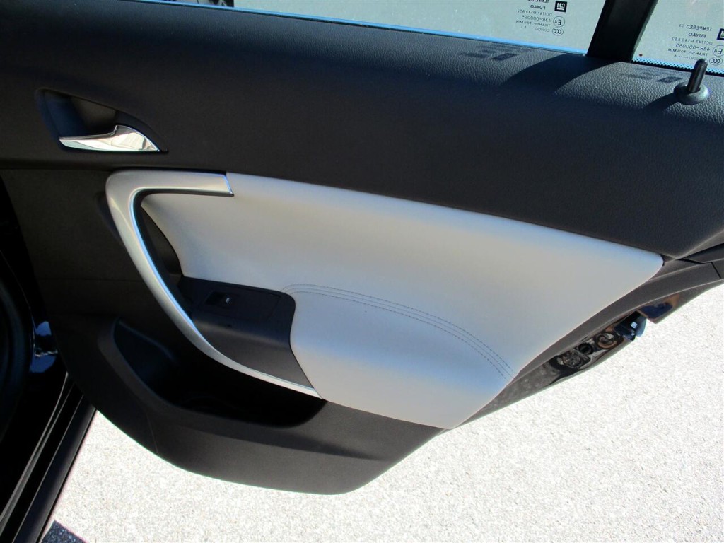 2016 Buick Regal Image 26