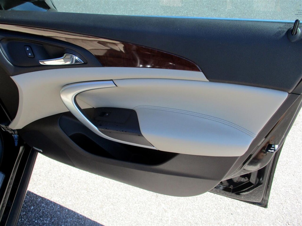 2016 Buick Regal Image 28