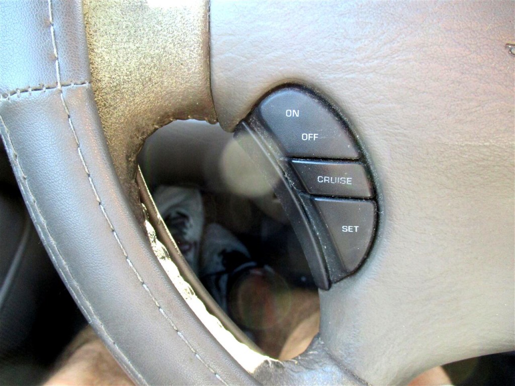 2003 Chrysler Sebring Image 14
