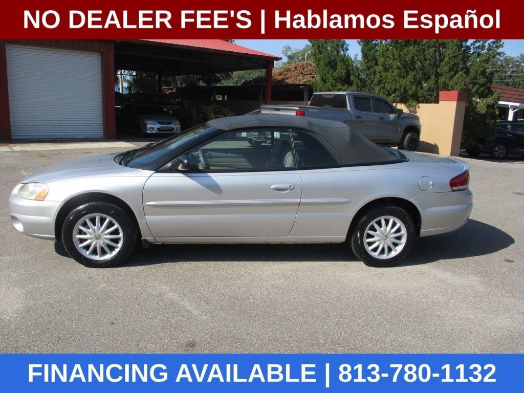 2003 Chrysler Sebring Image 2