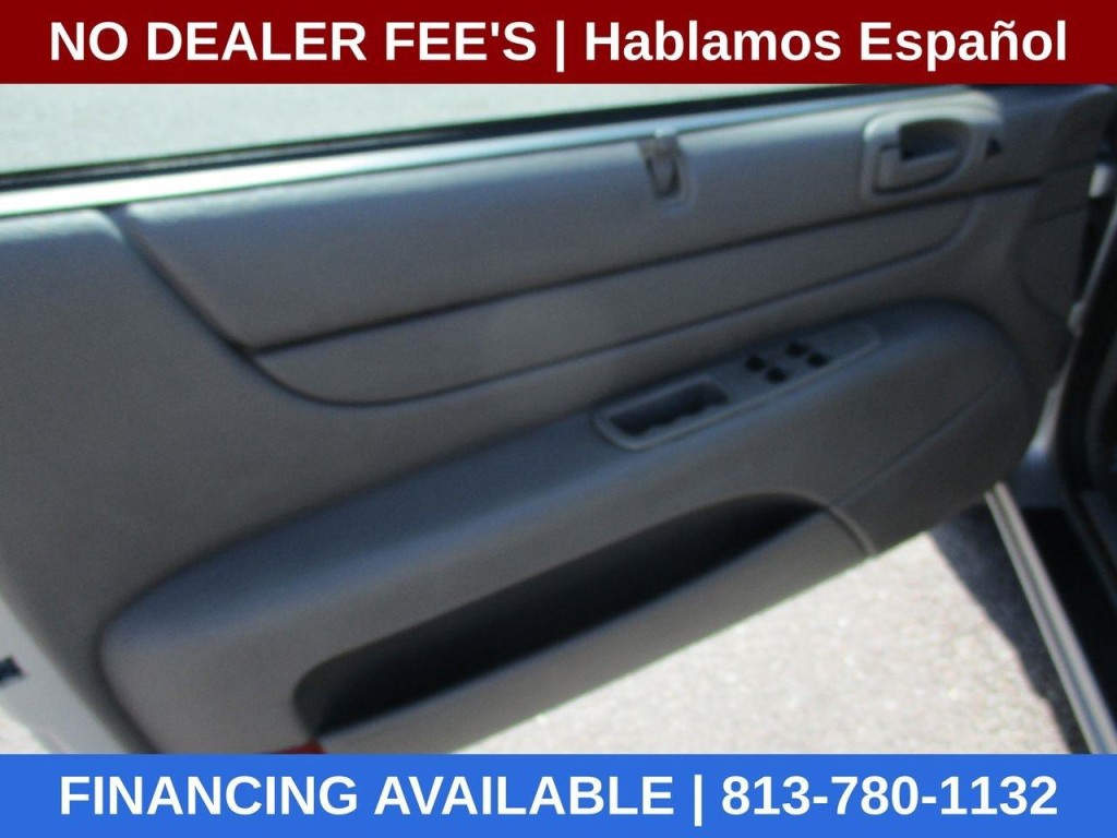 2003 Chrysler Sebring Image 18