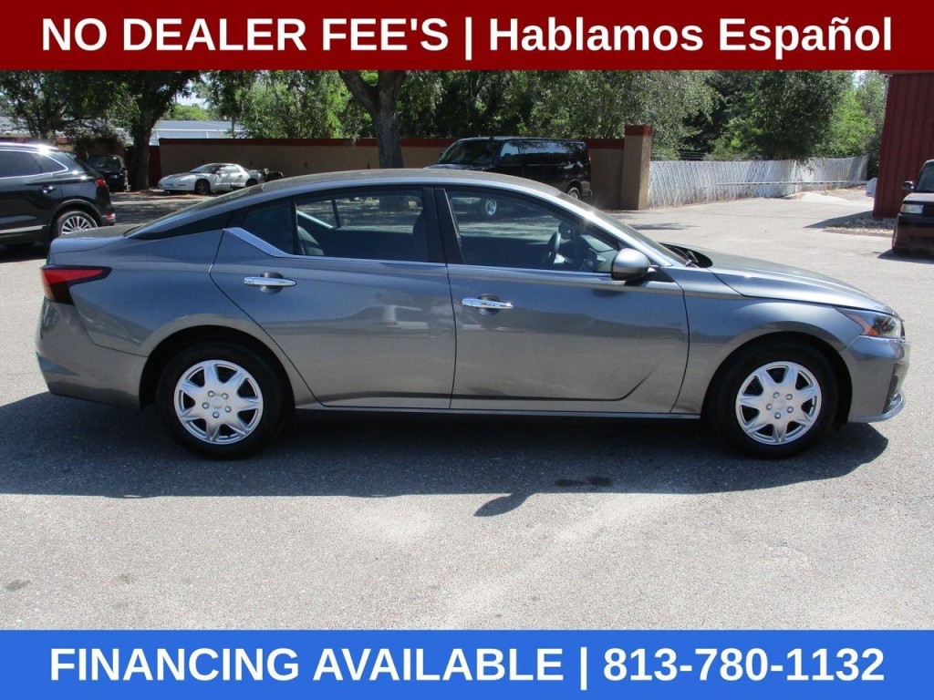 2023 Nissan Altima Image 6