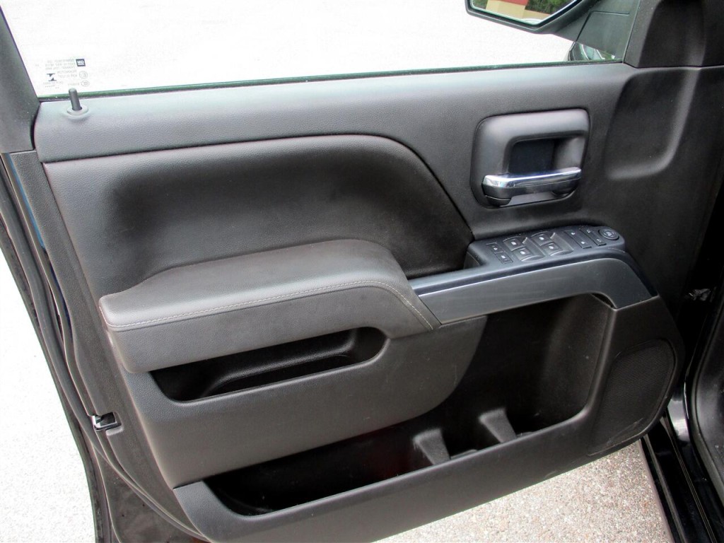 2017 Chevrolet Silverado 1500 Image 19