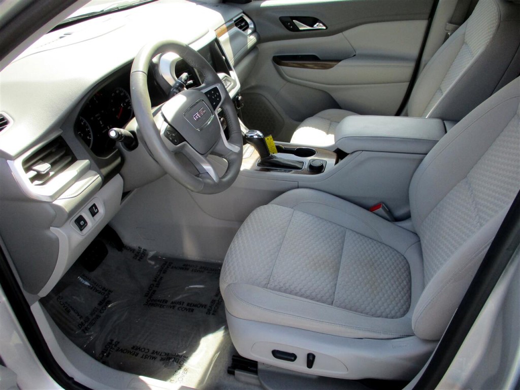 2019 GMC Acadia Image 18