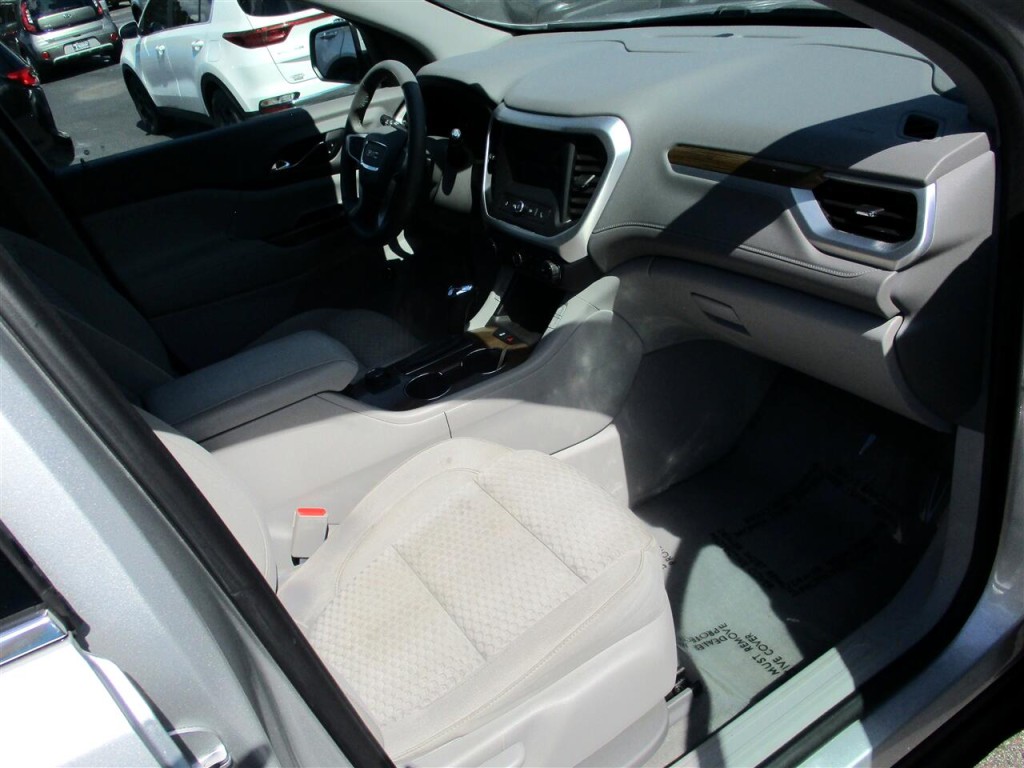 2019 GMC Acadia Image 26