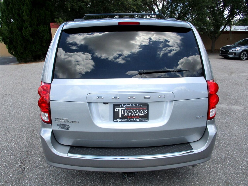 2017 Dodge Grand Caravan Image 4