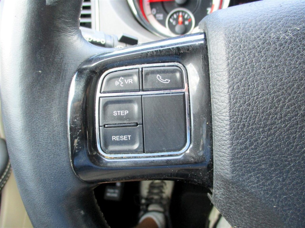 2017 Dodge Grand Caravan Image 14