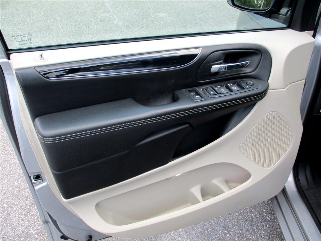 2017 Dodge Grand Caravan Image 19