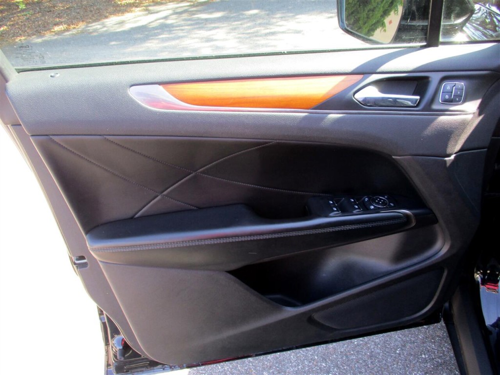 2016 Lincoln MKC Image 19