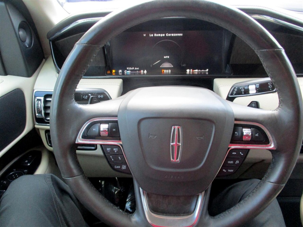 2019 Lincoln Navigator Image 15