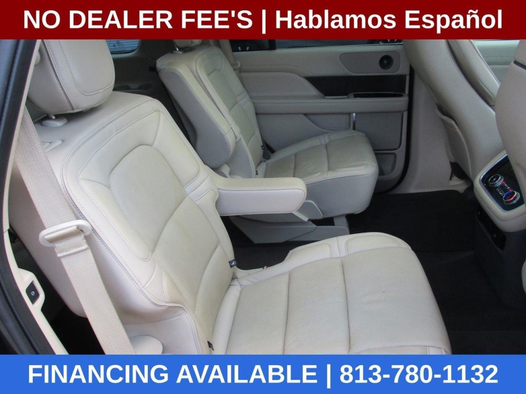 2019 Lincoln Navigator Image 25