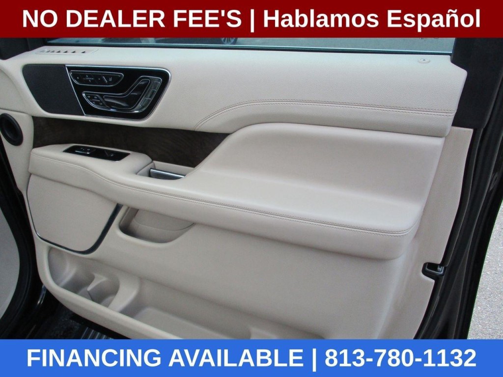 2019 Lincoln Navigator Image 28