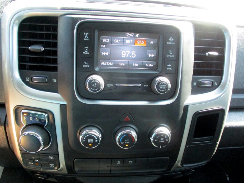 2020 RAM 1500 Image 16
