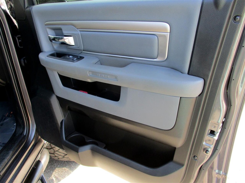 2020 RAM 1500 Image 25