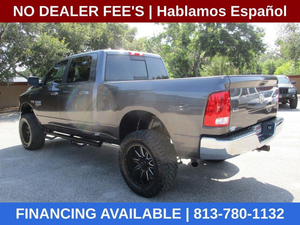 2020 RAM 1500 Image 3