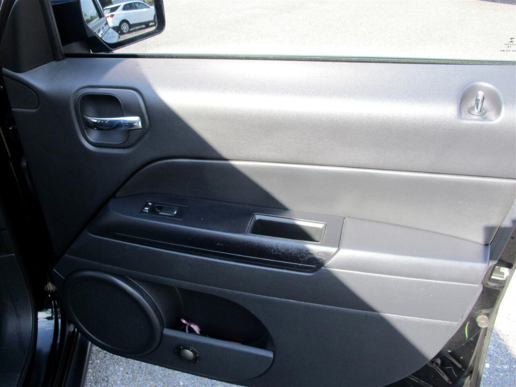 2016 Jeep Patriot Image 24