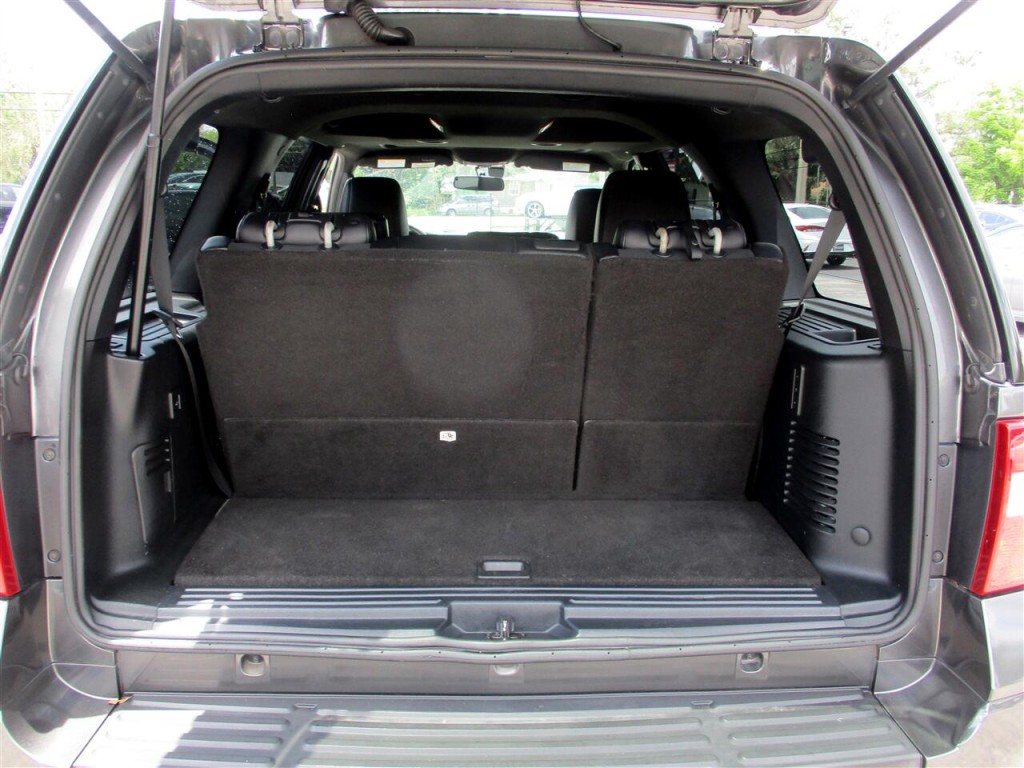 2017 Ford Expedition Image 18