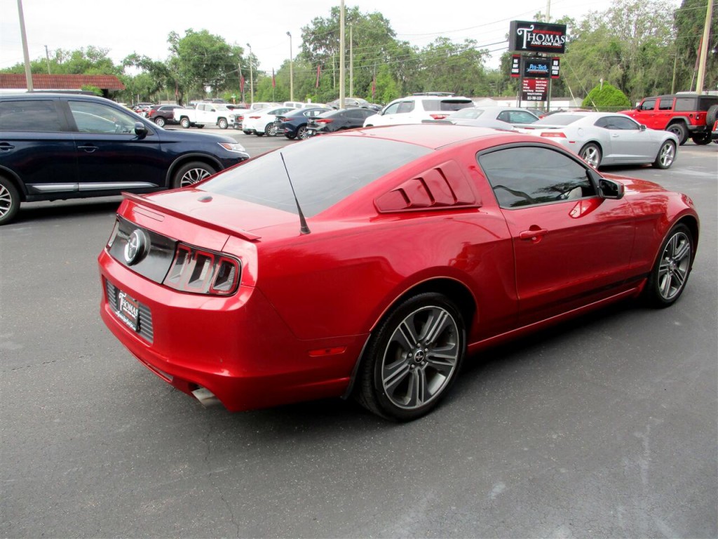 2013 Ford Mustang Image 5