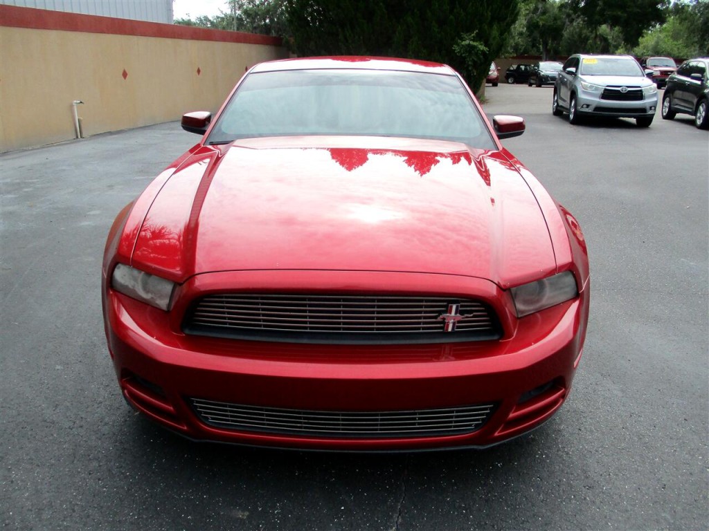 2013 Ford Mustang Image 8
