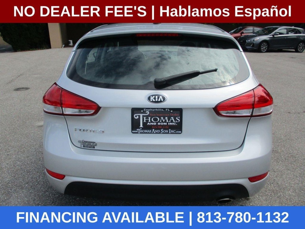 2017 Kia Forte Image 4