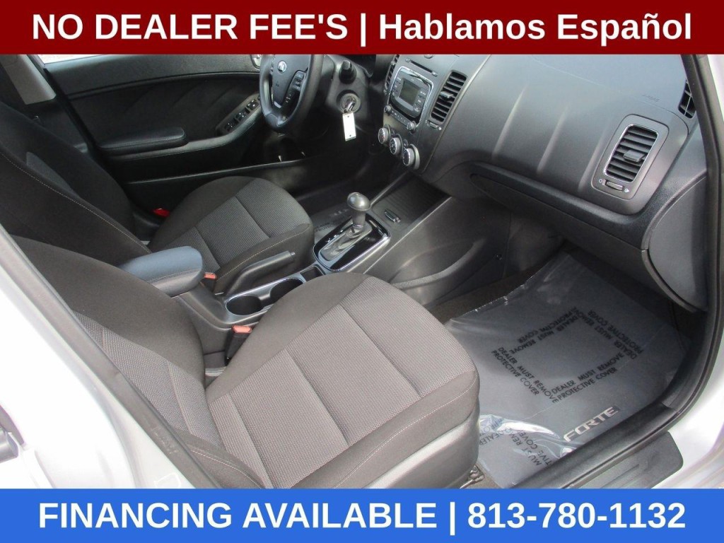 2017 Kia Forte Image 23