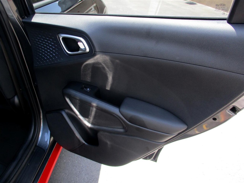 2020 Kia Soul Image 25