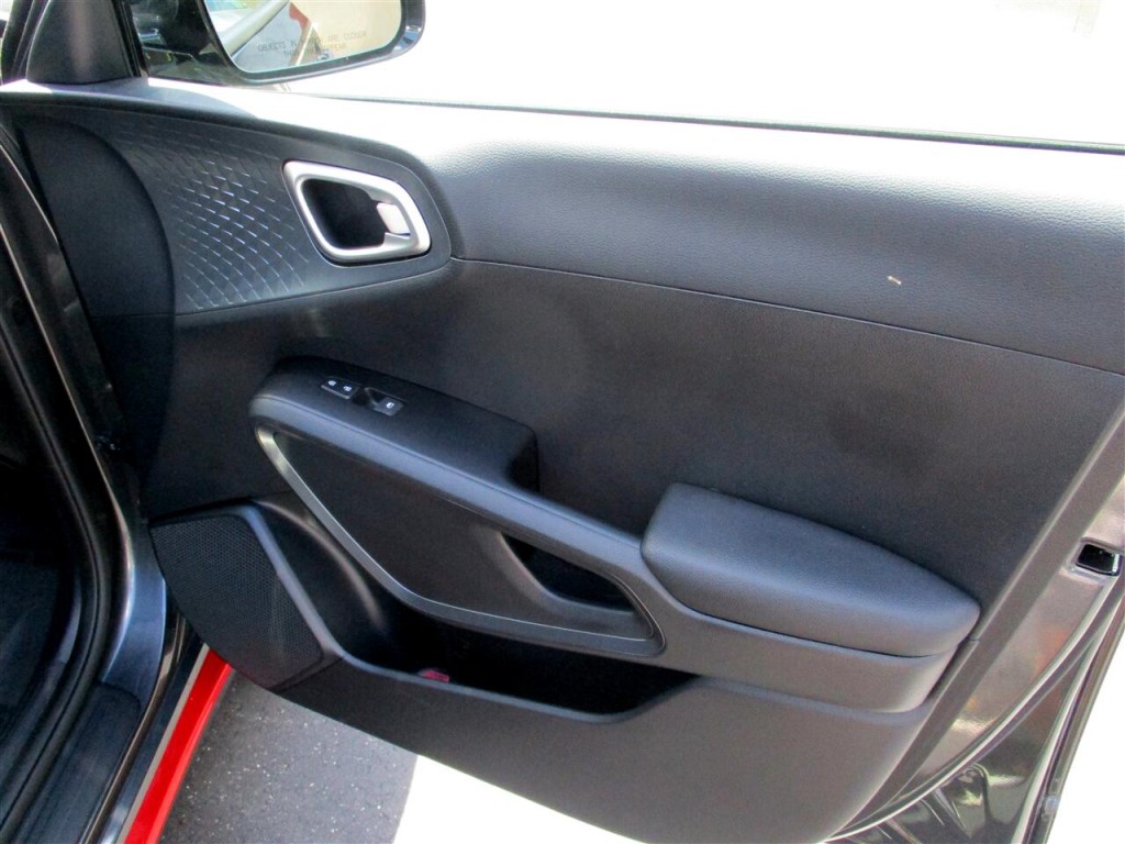 2020 Kia Soul Image 27