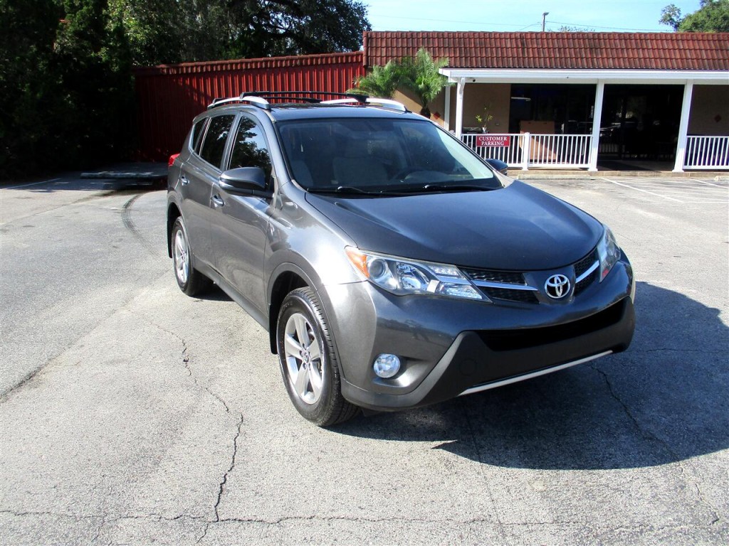 2015 Toyota Rav4 Image 7