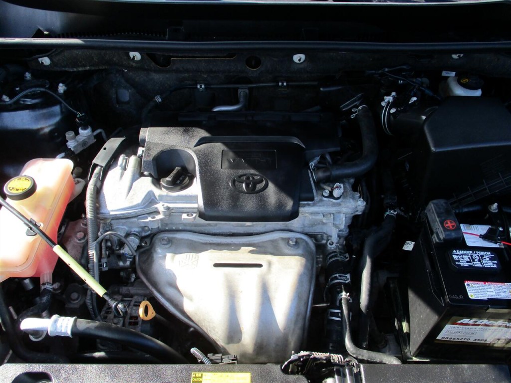 2015 Toyota Rav4 Image 9