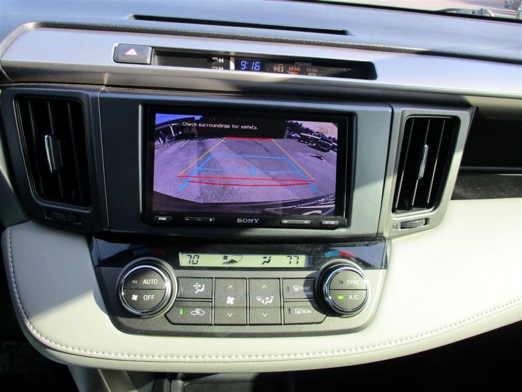 2015 Toyota Rav4 Image 16