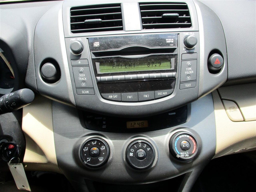 2010 Toyota Rav4 Image 16
