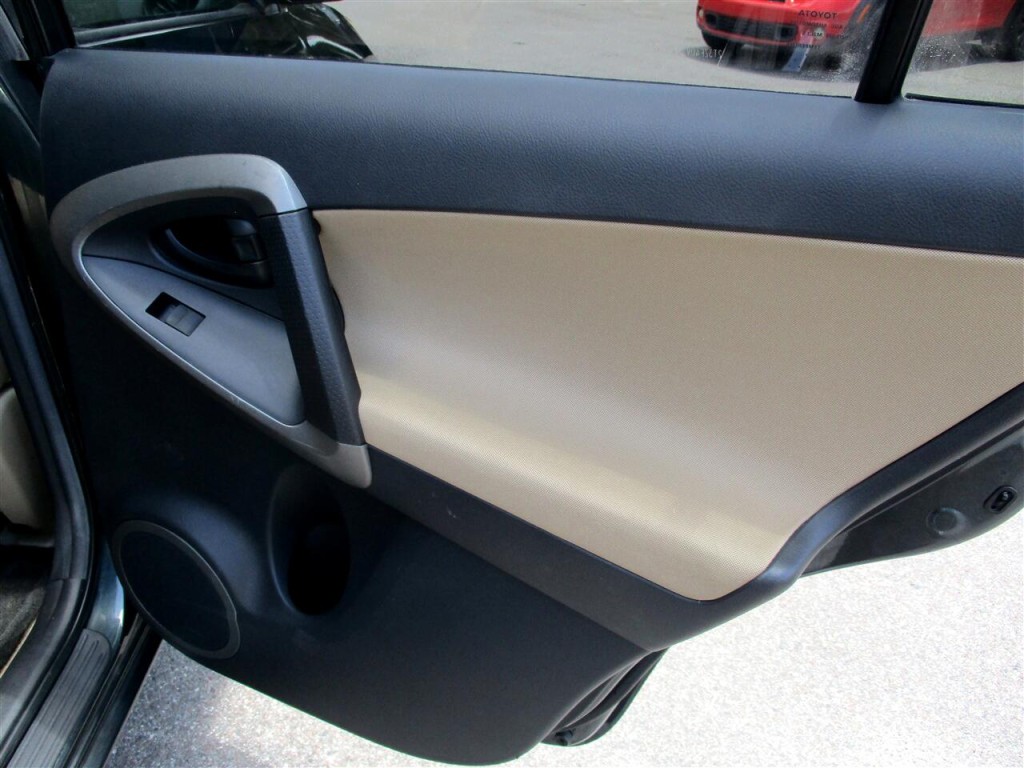 2010 Toyota Rav4 Image 23